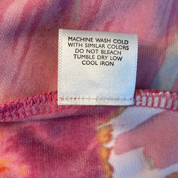 Natori Flowy Batwing Style Blouse Pink Abstract M - Picture 7 of 7